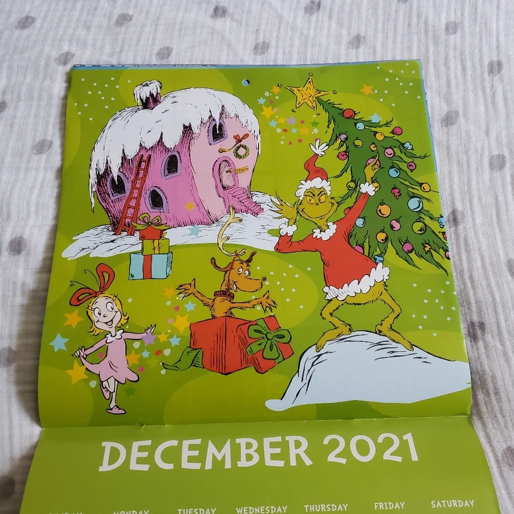 2021 Dr Seuss Calendar. NWOT.